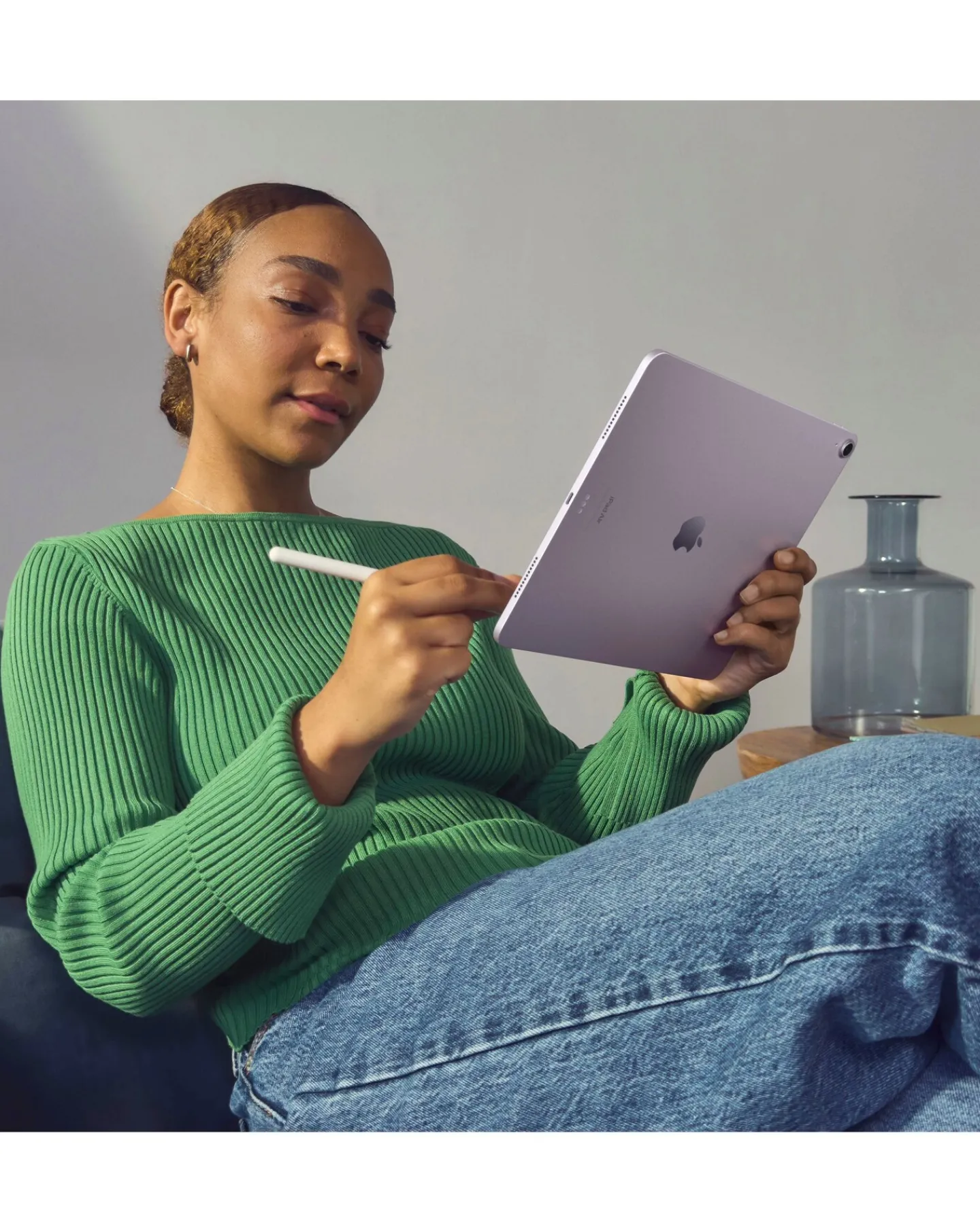 Apple iPad Air (M2, 2024) 13inch Wi-Fi 128GB - Starlight