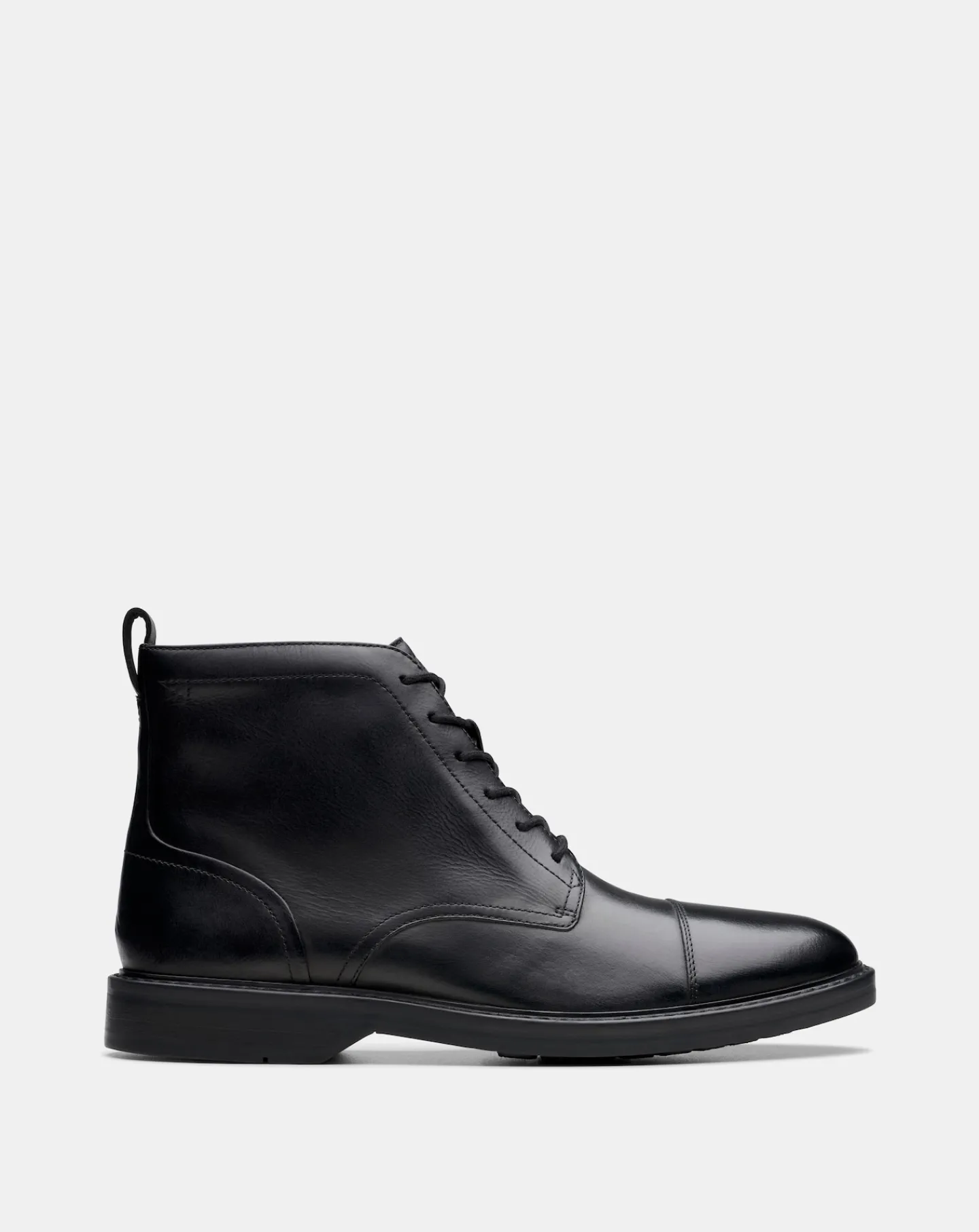 Clarks Aldwin Cap Boots