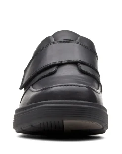 Clarks Un Abode Strap Wide Fit Shoes