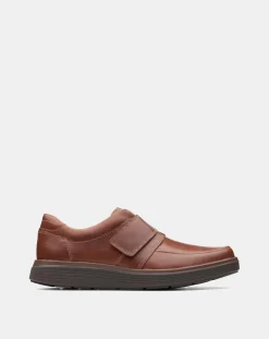 Clarks Un Abode Strap Wide Fit Shoe