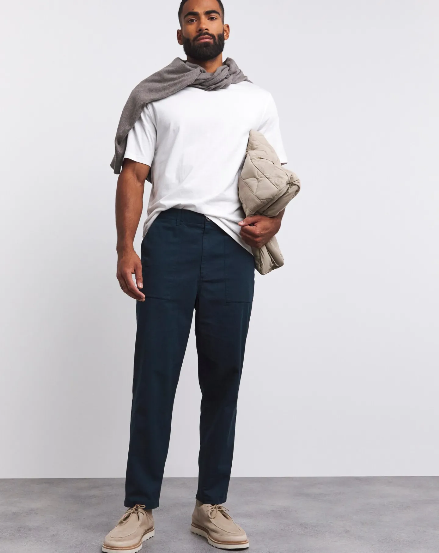 FARAH Hawtin Tapered Fit Twill Trouser