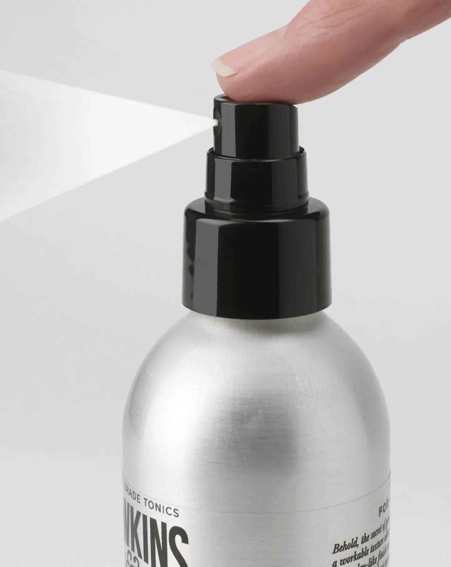 Hawkins & Brimble Hawkins & Brimble Clay Effect Hair Spray 150ml