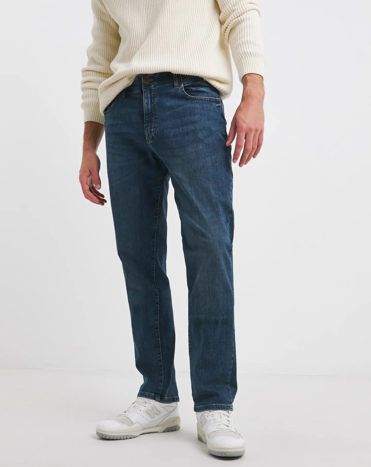 Lee Extreme Motion Straight Fit Jean