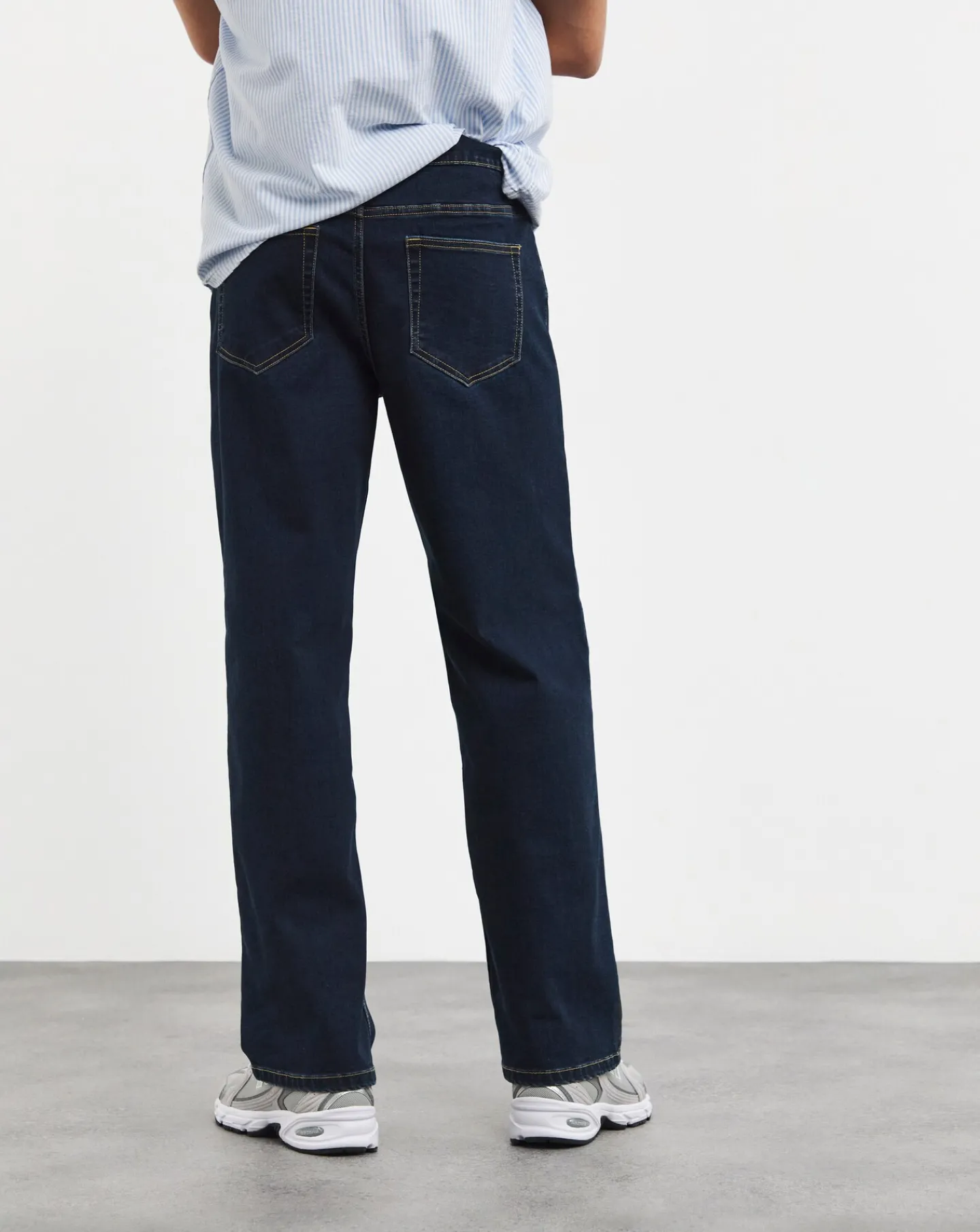 Jacamo Loose Fit Stretch Jeans Wash