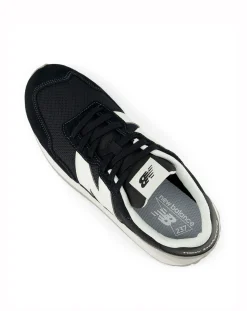New Balance 237 Trainers