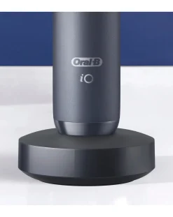 Oral B Oral-B iO8 Black Electric Toothbrush with Travel Case