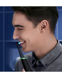 Oral B Oral-B iO6 Black Lava Ultimate Clean Electric Toothbrush