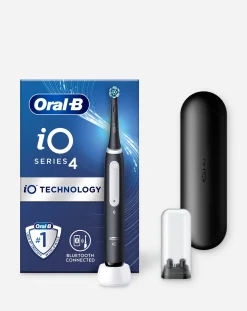 Oral B Oral-B iO4 Black with Travel Case