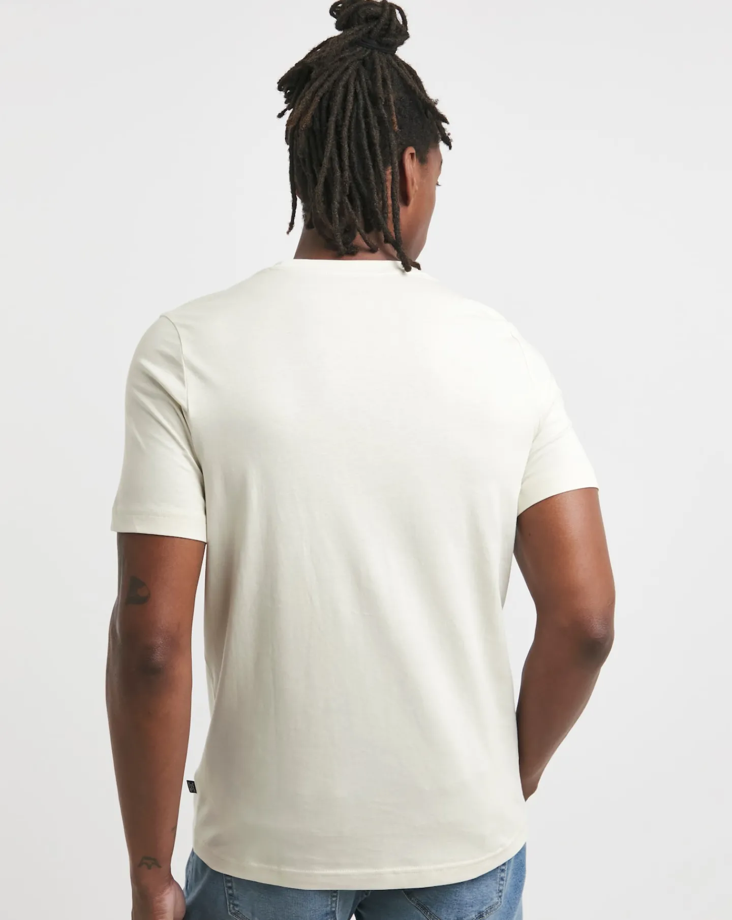 Puma Essentials Logo Lab Holiday T-Shirt