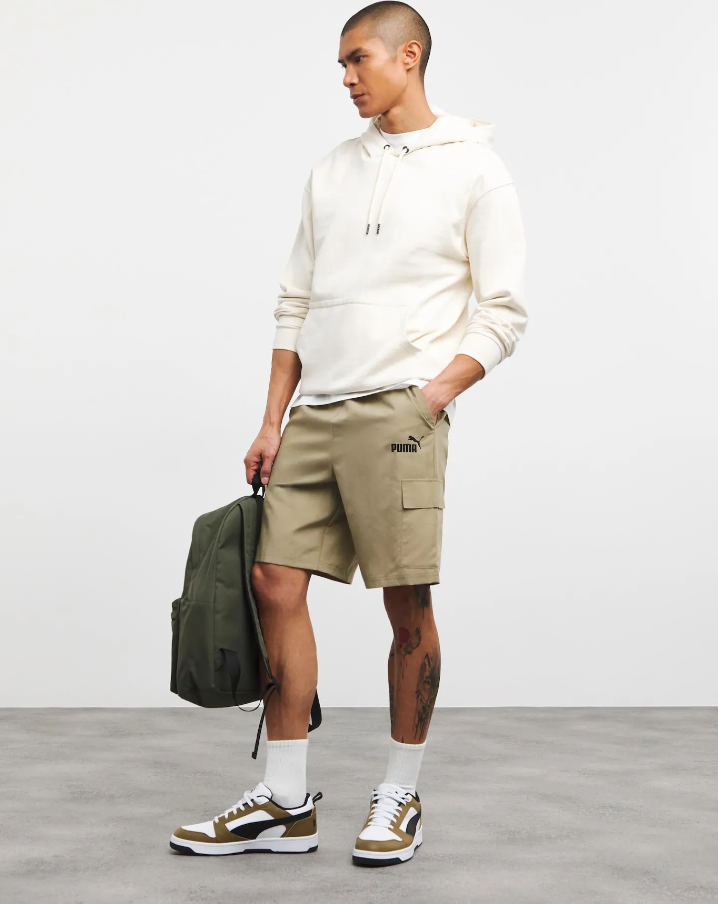 Puma Essentials Woven Cargo 9" Shorts