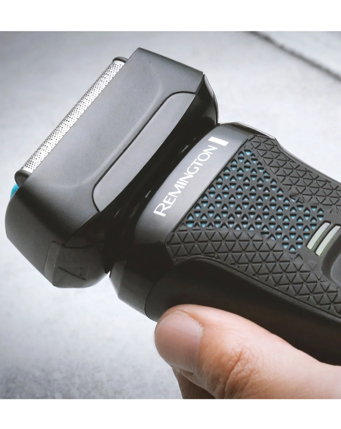 Remington F6 Series Foil Shaver Aqua