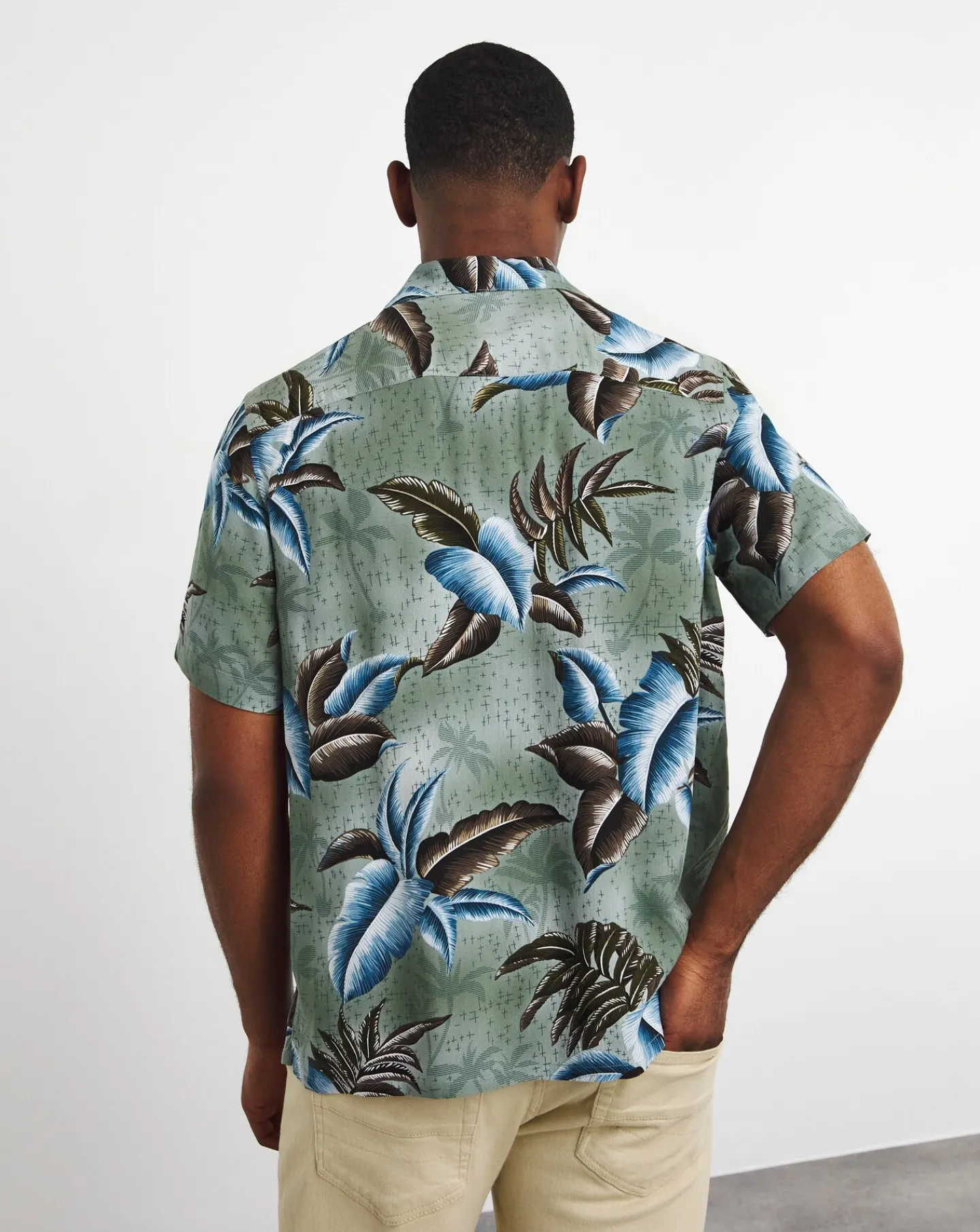 Jacamo Short Sleeve Floral Print Cuban Collar Shirt