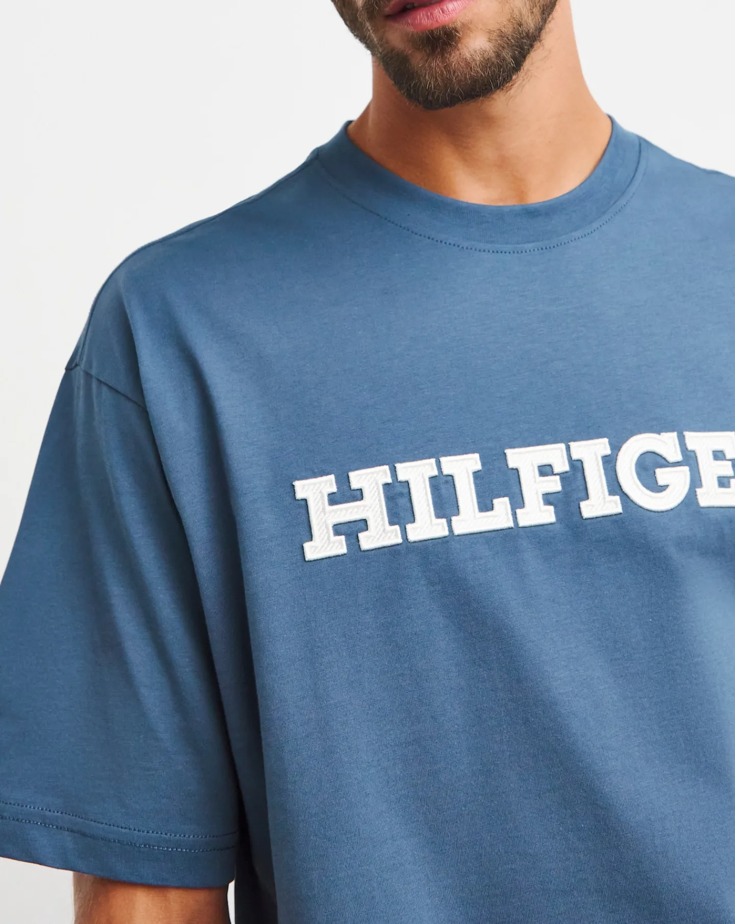 Tommy Hilfiger Monotype Applique Logo T-shirt