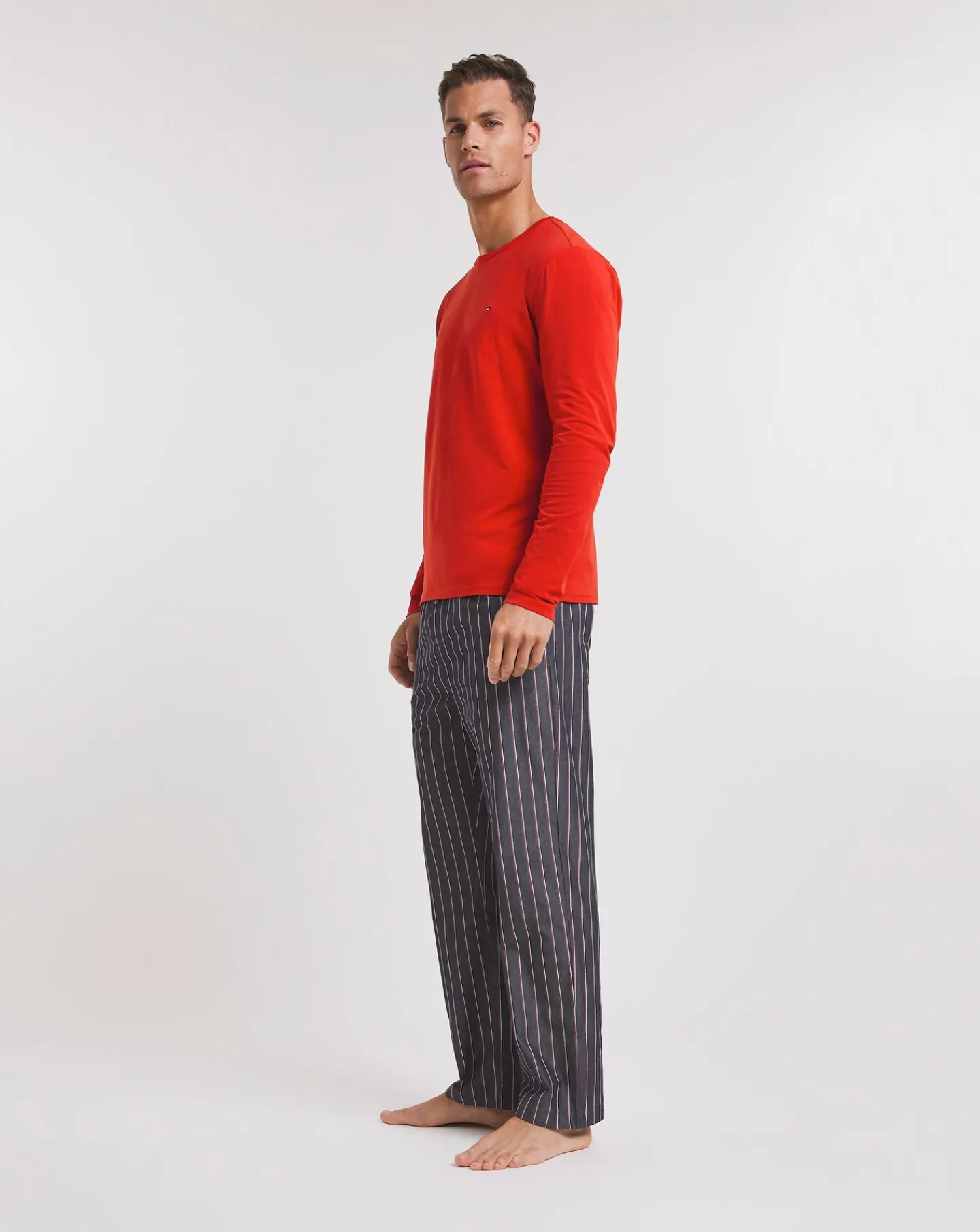 Tommy Hilfiger T-Shirt & Woven Pant Pyjama Set