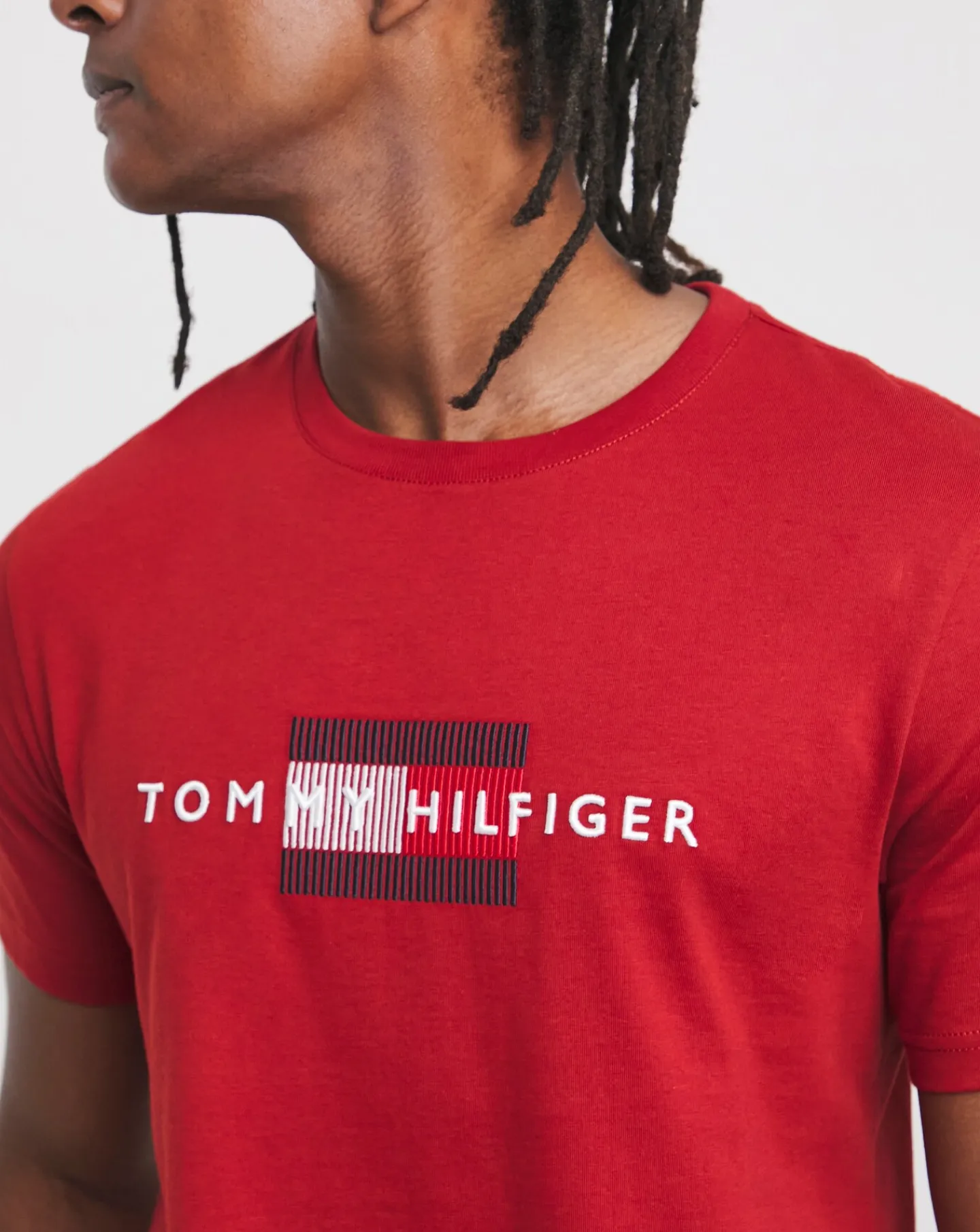 Tommy Hilfiger Flag Logo Embroide T-Shirt