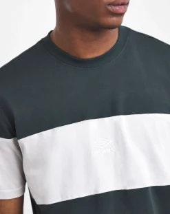 Umbro Sports Style Walkout T-Shirt