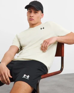 Under Armour Challenger Knit Short