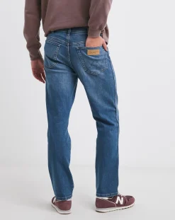 Wrangler Texas Stretch Straight Fit Jean
