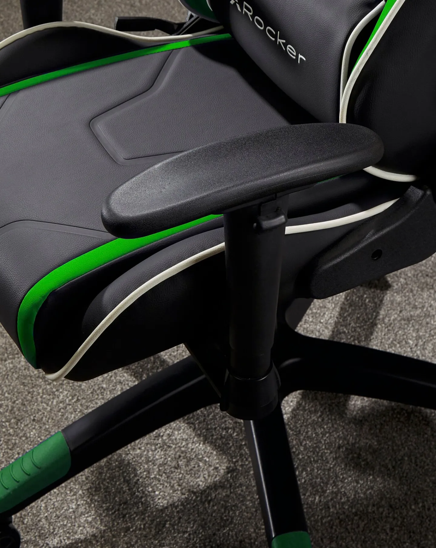 X Rocker Agility Jr Esport Gaming Chair